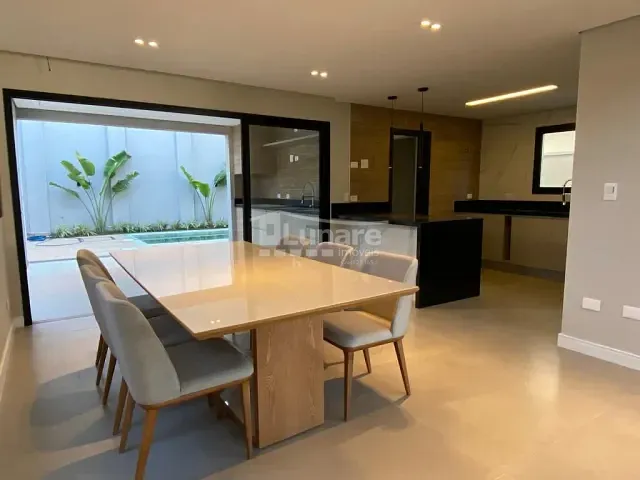 Sobrado com 250m² 3 quartos e 4 banheiros, à venda, no bairro Fazenda Rodeio em Mogi das Cruzes