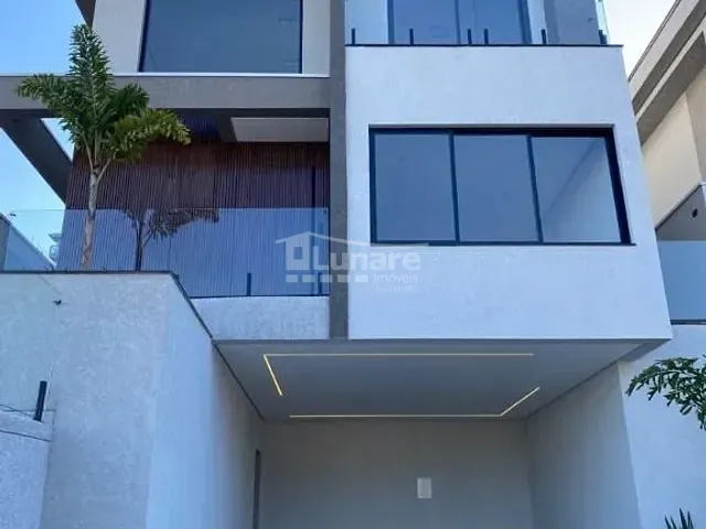 Sobrado com 250m² 3 quartos e 4 banheiros, à venda, no bairro Fazenda Rodeio em Mogi das Cruzes