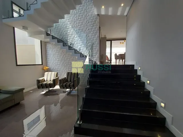 Sobrado com 482m² 4 quartos e 5 banheiros, à venda, no bairro Condomínio Residencial Alphaville em São José dos Campos