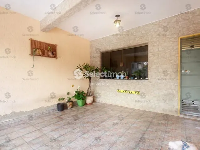 Sobrado com 198m² 4 quartos e 4 banheiros, à venda, no bairro Vila Bocaina em Mauá