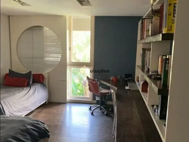 Sobrado 3 quartos e 5 banheiros, à venda, no bairro Campo Belo em São Paulo