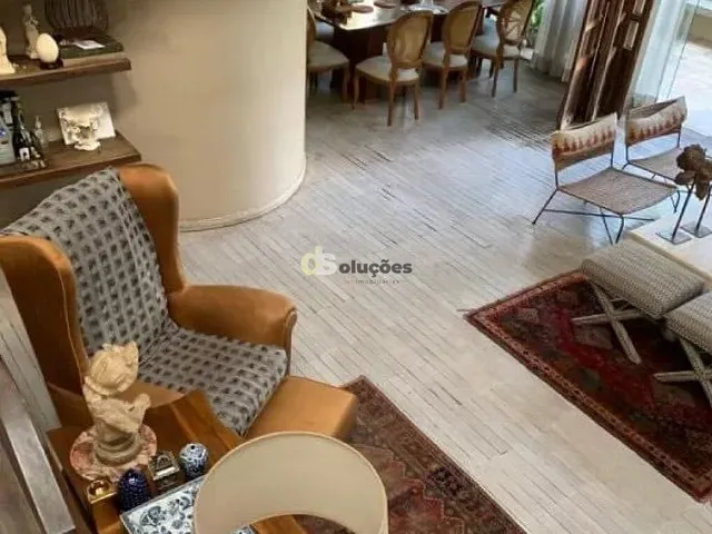Sobrado 3 quartos e 5 banheiros, à venda, no bairro Campo Belo em São Paulo