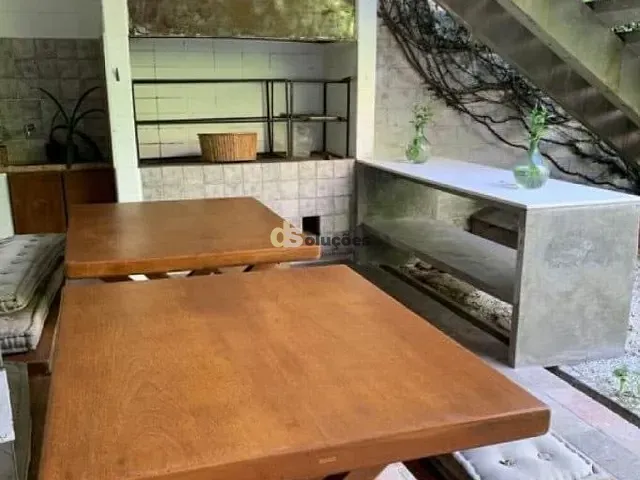 Sobrado 3 quartos e 5 banheiros, à venda, no bairro Campo Belo em São Paulo