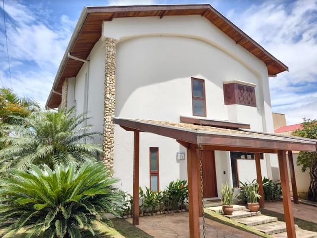 Foto do Sobrado - Sobrado com 3 dormitórios à venda, 337 m² por R$ 2.600.000,00 - Jardim das Colinas - São José dos Campos/SP | INDEPENDENCE NEGOCIOS IMOBILIARIOS LTDA