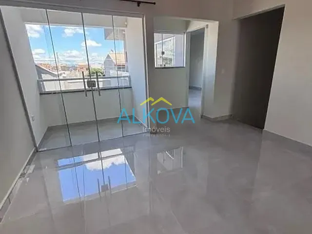 Sobrado com 175m² 4 quartos e 4 banheiros, à venda, no bairro Setville Altos de São José em São José dos Campos