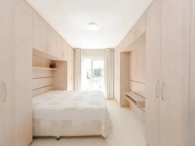 Sobrado com 158m² 3 quartos e 3 banheiros, à venda, no bairro Santa Felicidade em Curitiba