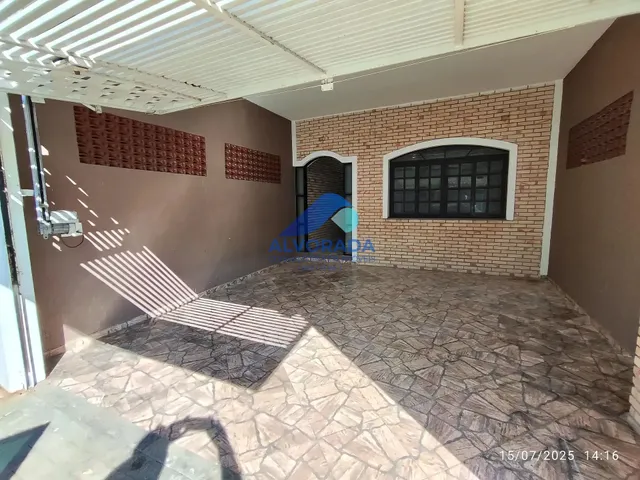 Sobrado com 10m² 3 quartos e 4 banheiros, à venda, no bairro Residencial União em São José Dos Campos