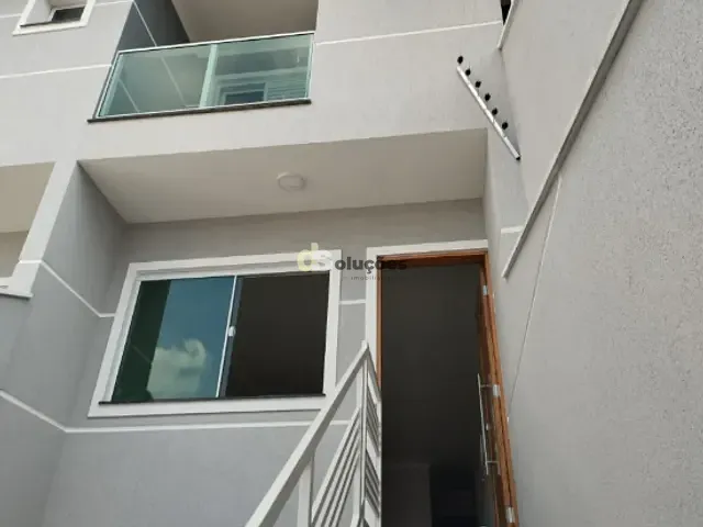 Sobrado 3 quartos e 2 banheiros, à venda, no bairro Vila Mazzei em São Paulo