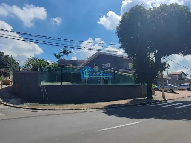 Sobrado com 700m², para alugar, no bairro Chácara Areal em Indaiatuba