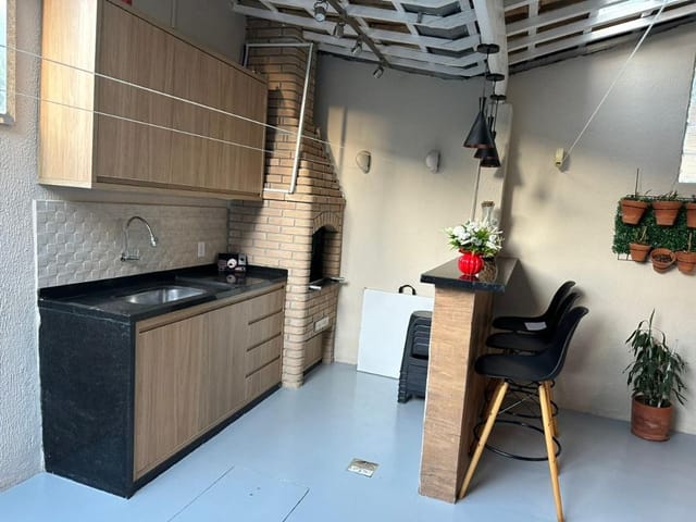 Foto do Sobrado - Sobrado com 4 dormitórios à venda, 148 m² por R$ 850.000,00 - Jardim América - São José dos Campos/SP | RUSSI IMÓVEIS