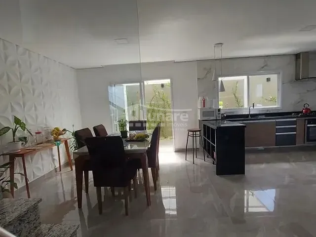 Sobrado com 250m² 3 quartos e 1 banheiro, à venda, no bairro Fazenda Rodeio em Mogi das Cruzes