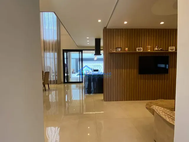 Sobrado com 300m² 3 quartos e 5 banheiros, à venda, no bairro Dona Maria José em Indaiatuba