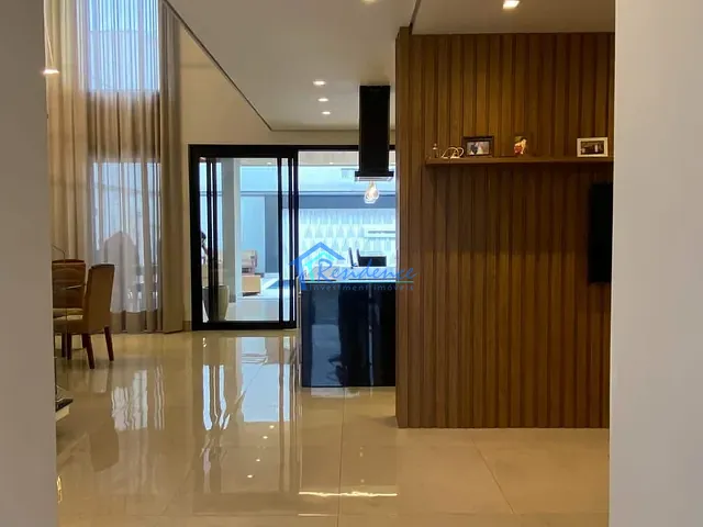 Sobrado com 300m² 3 quartos e 5 banheiros, à venda, no bairro Dona Maria José em Indaiatuba