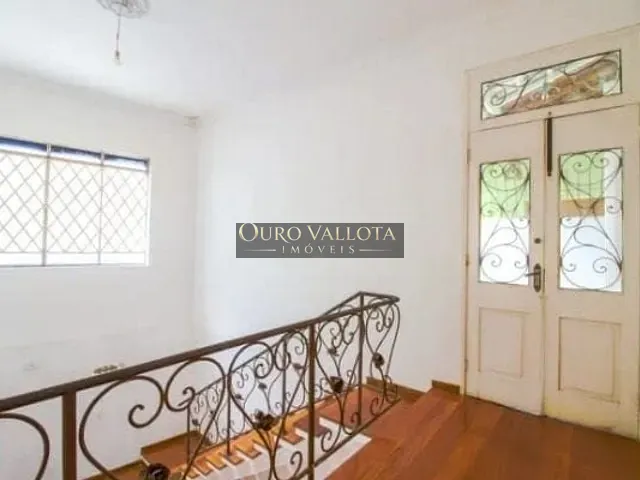Sobrado com 320m² 6 quartos e 3 banheiros, à venda, no bairro Bela Vista em São Paulo