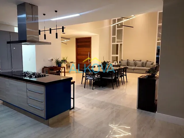 Sobrado com 862m² 4 quartos e 6 banheiros, à venda, no bairro Condomínio Residencial Altos da Quinta em São José dos Campos