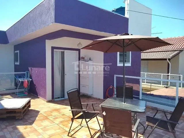Sobrado com 150m² 3 quartos e 1 banheiro, à venda, no bairro Jundiapeba em Mogi das Cruzes