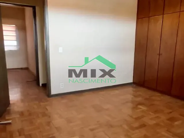 Sobrado com 175m² 3 quartos e 2 banheiros, à venda, no bairro Taboão em São Bernardo do Campo