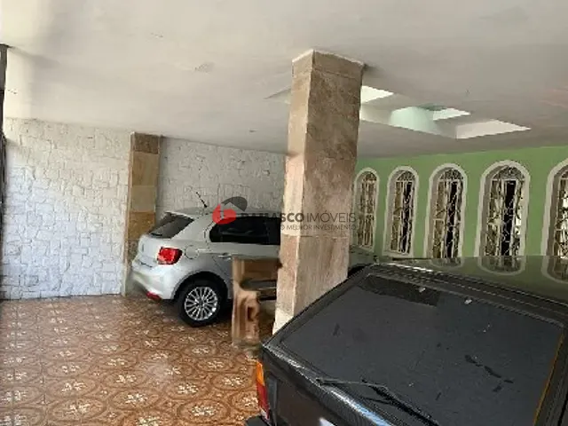 Sobrado com 240m² 5 quartos e 3 banheiros, para alugar, no bairro Barcelona em São Caetano do Sul