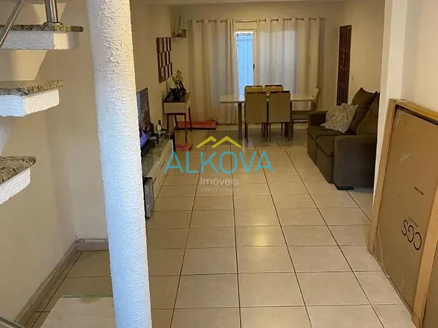Sobrado com 250m² 4 quartos e 4 banheiros, à venda, no bairro Cidade Vista Verde em São José dos Campos
