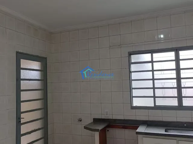Sobrado com 125m² 3 quartos e 1 banheiro, à venda, no bairro Jardim Califórnia em Indaiatuba