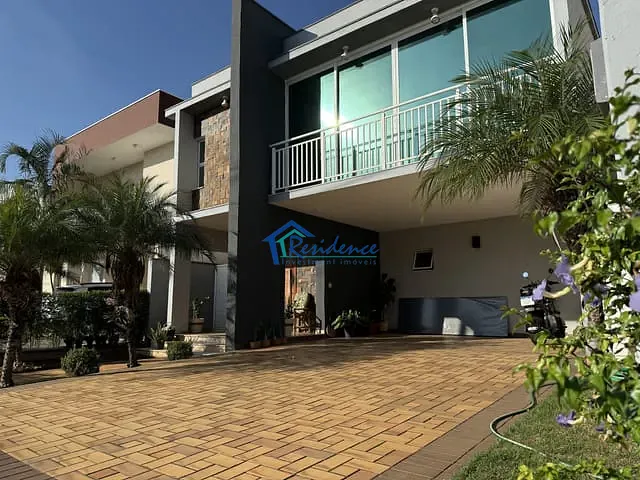 Sobrado com 300m² 3 quartos e 4 banheiros, à venda, no bairro Jardim Residencial Alto de Itaici em Indaiatuba