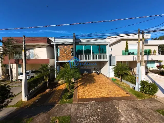 Sobrado com 300m² 3 quartos e 4 banheiros, à venda, no bairro Jardim Residencial Alto de Itaici em Indaiatuba