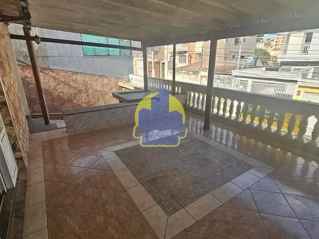 Sobrado com 500m² 3 quartos e 3 banheiros, à venda, no bairro Umuarama em Osasco