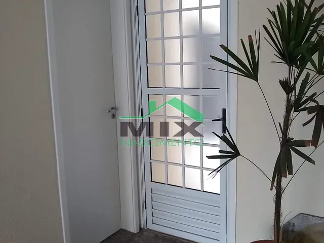 Sobrado com 200m² 3 quartos e 4 banheiros, à venda, no bairro Vila Lusitânia em São Bernardo do Campo