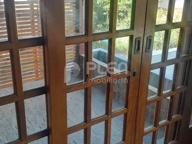 Sobrado com 367m² 4 quartos e 5 banheiros, para alugar, no bairro Jardim Leonor Mendes de Barros em São Paulo