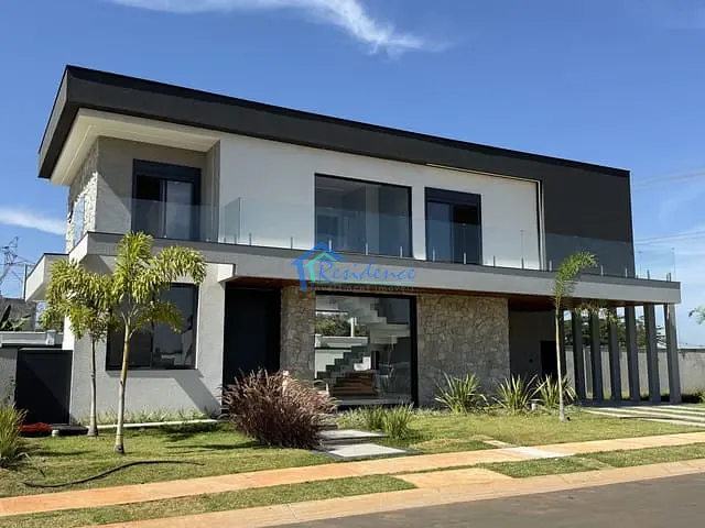 Sobrado com 318m² 3 quartos e 5 banheiros, à venda, no bairro Villa Sapezal em Indaiatuba