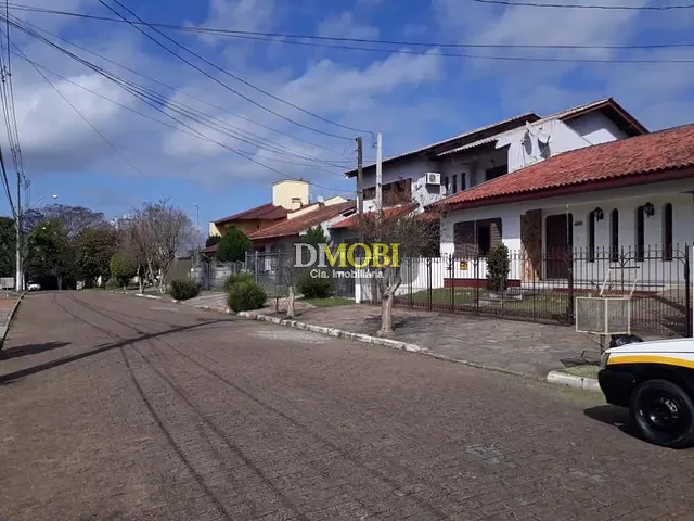 Sobrado com 360m² 4 quartos e 3 banheiros, à venda ou para alugar, no bairro Oriço em Gravataí