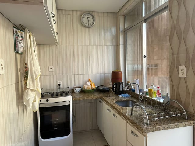 Sobrado 4 quartos e 5 banheiros, à venda, no bairro Centro em Pelotas