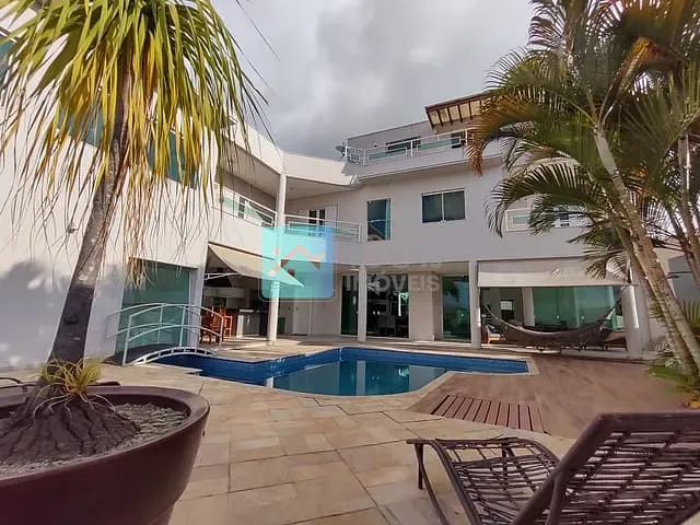 Sobrado com 750m² 5 quartos e 6 banheiros, à venda ou para alugar, no bairro Urbanova em São José dos Campos