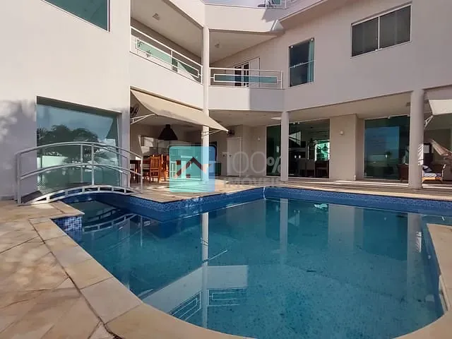 Sobrado com 750m² 5 quartos e 6 banheiros, à venda ou para alugar, no bairro Urbanova em São José dos Campos