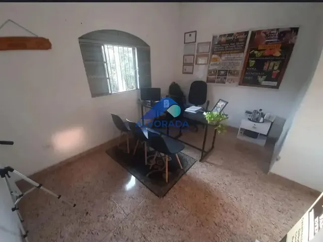 Sobrado com 250m² 1 quarto e 1 banheiro, à venda, no bairro Jardim Bela Vista em São José Dos Campos