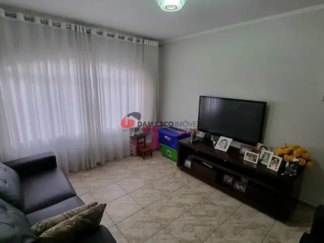 Sobrado com 221m² 3 quartos e 2 banheiros, à venda, no bairro Osvaldo Cruz em São Caetano do Sul