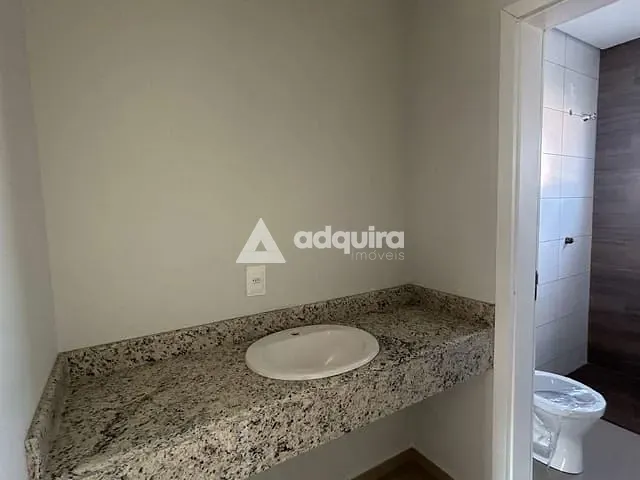 Sobrado com 110m² 3 quartos e 3 banheiros, à venda, no bairro Orfãs em Ponta Grossa