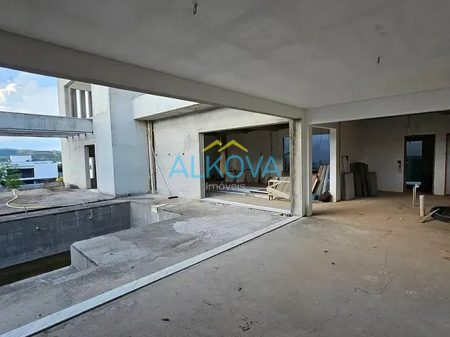 Sobrado com 600m² 4 quartos e 6 banheiros, à venda, no bairro Urbanova em São José dos Campos