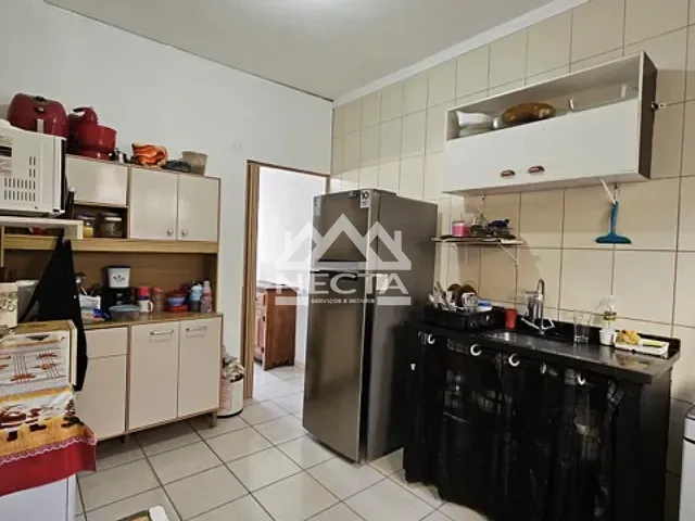 Sobrado com 62m² 2 quartos e 2 banheiros, à venda, no bairro Praia das Palmeiras em Caraguatatuba
