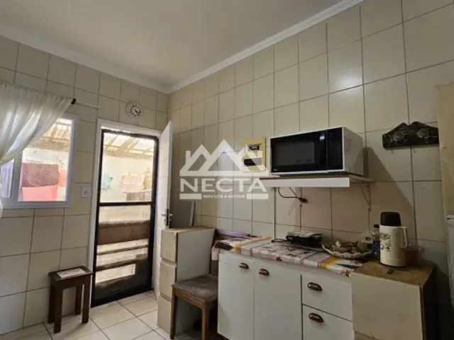 Sobrado com 62m² 2 quartos e 2 banheiros, à venda, no bairro Praia das Palmeiras em Caraguatatuba