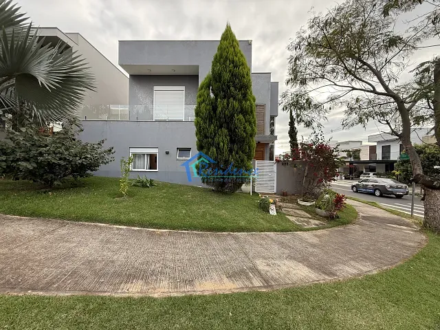 Sobrado com 323m² 3 quartos e 5 banheiros, à venda, no bairro Jardim Bréscia em Indaiatuba