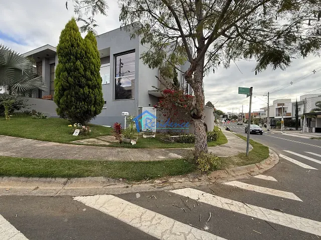 Sobrado com 323m² 3 quartos e 5 banheiros, à venda, no bairro Jardim Bréscia em Indaiatuba