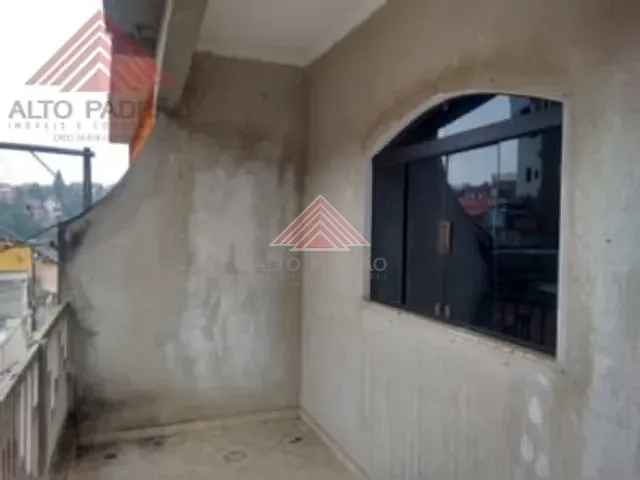 Sobrado com 100m² 2 quartos e 1 banheiro, à venda, no bairro Parque Bandeirantes em Mauá
