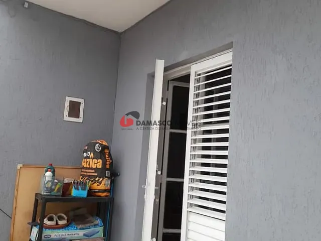 Sobrado com 149m² 3 quartos e 2 banheiros, à venda, no bairro Vila Sacadura Cabral em Santo André