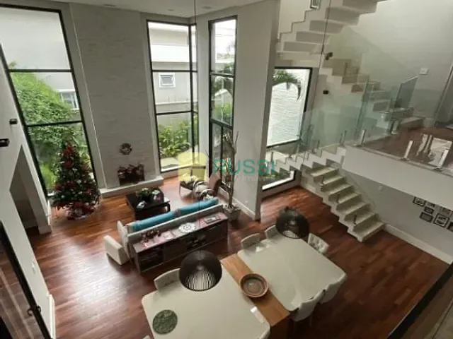Sobrado com 800m² 4 quartos e 7 banheiros, à venda ou para alugar, no bairro Condomínio Reserva do Paratehy em São José dos Campos