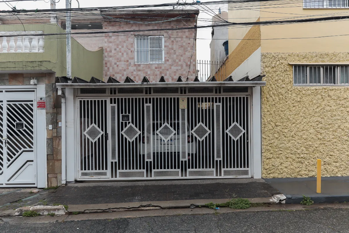 Sobrado para venda em Parque Residencial da Lapa com 3 quartos, sendo 1 suíte, 155m²