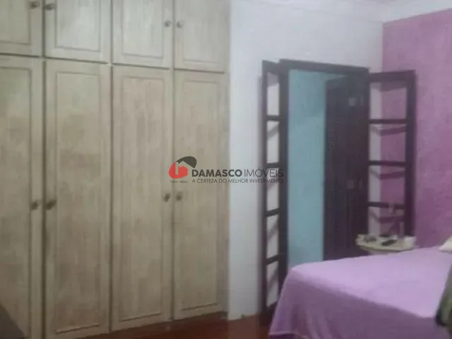 Sobrado com 285m² 3 quartos e 1 banheiro, à venda, no bairro Santa Maria em Santo André