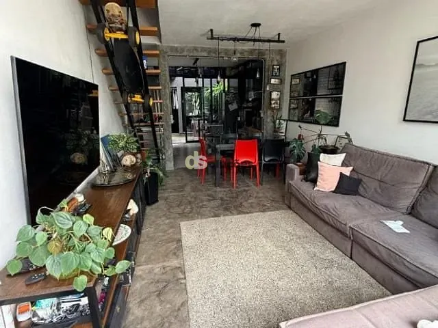 Sobrado 3 quartos e 2 banheiros, à venda, no bairro Lapa de Baixo em São Paulo