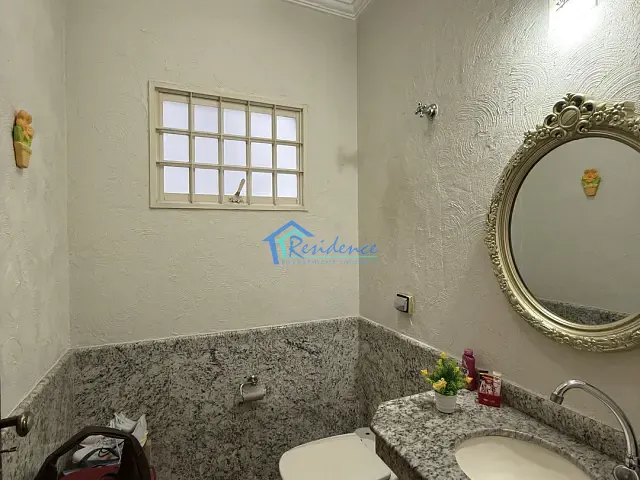 Sobrado com 275m² 3 quartos e 4 banheiros, à venda, no bairro Parque São Lourenço em Indaiatuba