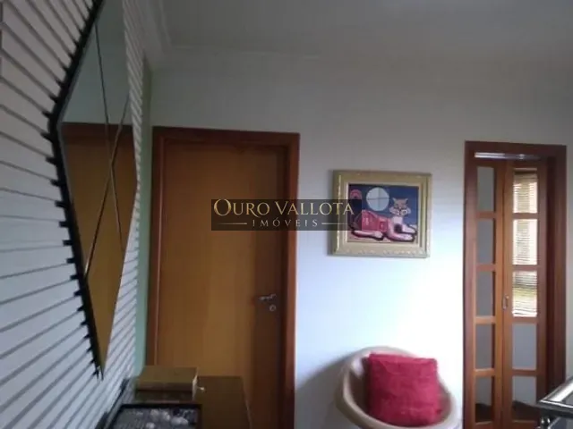 Sobrado com 320m² 3 quartos e 2 banheiros, à venda, no bairro Vila Lúcia em São Paulo